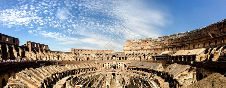 Experience the glory of Ancient Rome: An in-depth tour of the Colosseum