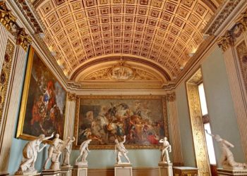 A tour of the Uffizi Gallery in Florence: A Symphony of Art and History