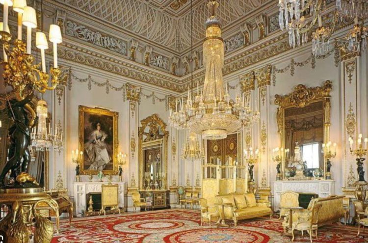 An adventure at Buckingham Palace