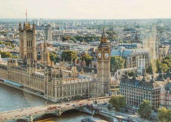 Heart of London: The History, culture and tourism of Big Ben