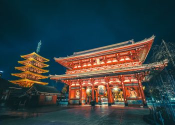 Sensoji Temple in Tokyo: An interwoven poem of history and culture