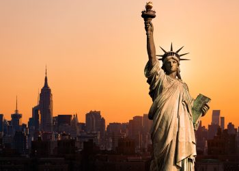 The Statue of Liberty in New York: History, Design, and Modern Significance