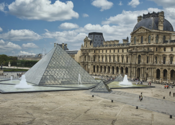 The Louvre: The palace of history and art