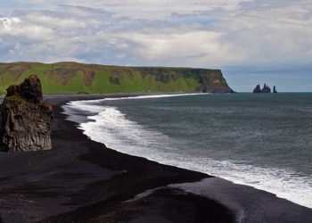 Iceland’s Black Sand Beach: a natural wonder of mystery and grandeur