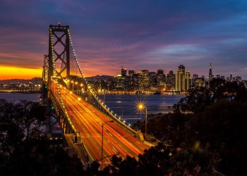 San Francisco: A melting pot of multiculturalism and a frontier of technological innovation