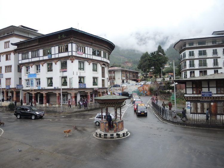 The Rhythmic Streets of Thimphu: A Dance of Harmony Without Traffic Lights