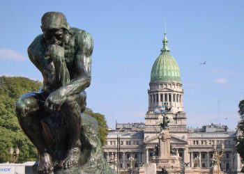 The Paradox of Prosperity: Argentina’s Dance with Debt and the Undiminished Allure of its Destinations