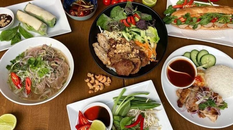 What Makes the Food and Beverage Scene in Lake Lucerne So Special? A Deep Dive into Swiss Culinary Traditions