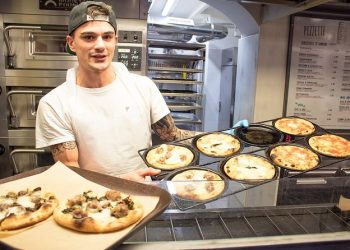 What Food and Beverages Were Consumed in the Colosseum? Exploring the Culinary Practices of Ancient Roman Spectacles