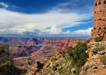 Why Should You Visit Grand Canyon National Park? A Comprehensive Travel Guide