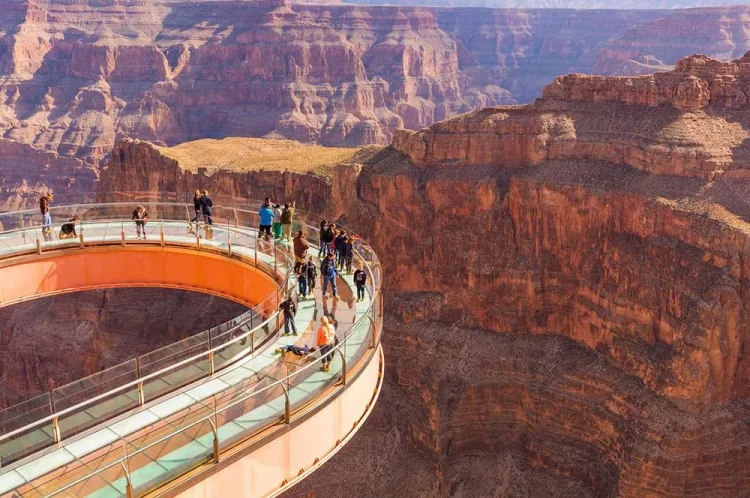 What Are the Essential Travel Tips for Visiting Grand Canyon National Park?