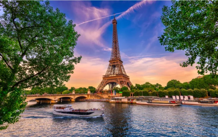 What Should Every Traveler Know Before Visiting the Eiffel Tower?