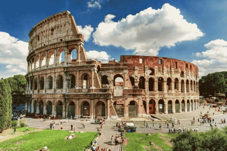 What Makes the Colosseum in Rome a Must-Visit Destination?
