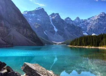 What Makes the Rocky Mountains a True Natural Wonder?