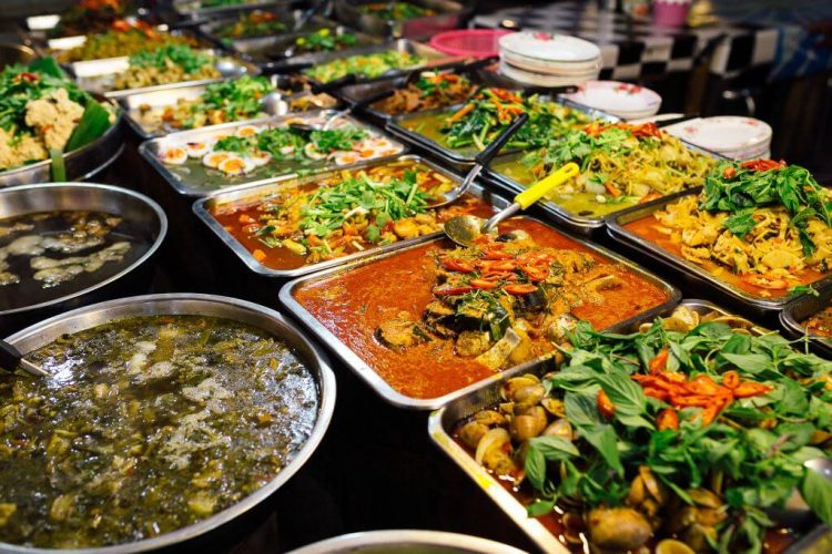 Gourmet Dining: A Feast of Street Food in Southeast Asia