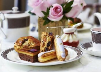 What Is the Role of Tea in British Culture? Explore Its Historical Roots and Best Places to Experience a Traditional Afternoon Tea