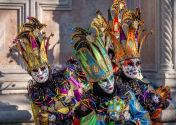 How Do Italians Celebrate Carnevale? A Cultural Deep Dive and the Best Cities to Experience This Festive Tradition