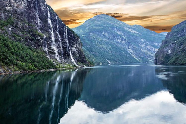 How Do Norwegian Fjords Shape Local Life? A Cultural and Natural Exploration of Norway’s Majestic Fjords