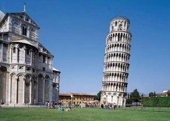 How to Adjust Your Travel Plans Based on Seasonal Changes for the Best Destination Experience