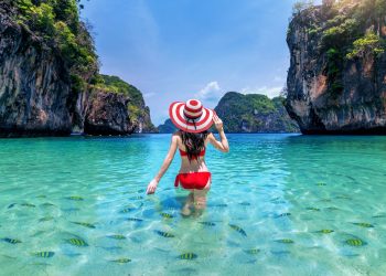 Must-See Attractions and Activities in Phuket: Your Ultimate Vacation Guide