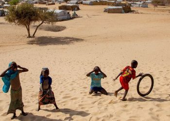 Why Do Handshakes in West Africa Convey Different Cultural Messages?