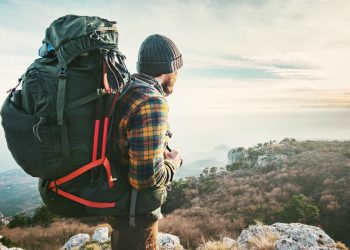 How to Avoid Common Safety Issues and Traps While Traveling