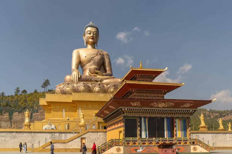 Why Is Bhutan’s “High Value, Low Volume” Policy Attracting More Tourists in 2025?