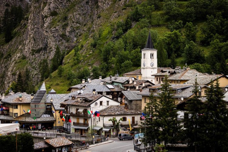Why Did Italy’s Lesser-Known Alpine Towns Outshine the Amalfi Coast in Summer 2024?