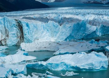 How Are Glacier Melts in Patagonia Changing Tourist Routes in 2025?