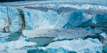 How Are Glacier Melts in Patagonia Changing Tourist Routes in 2025?