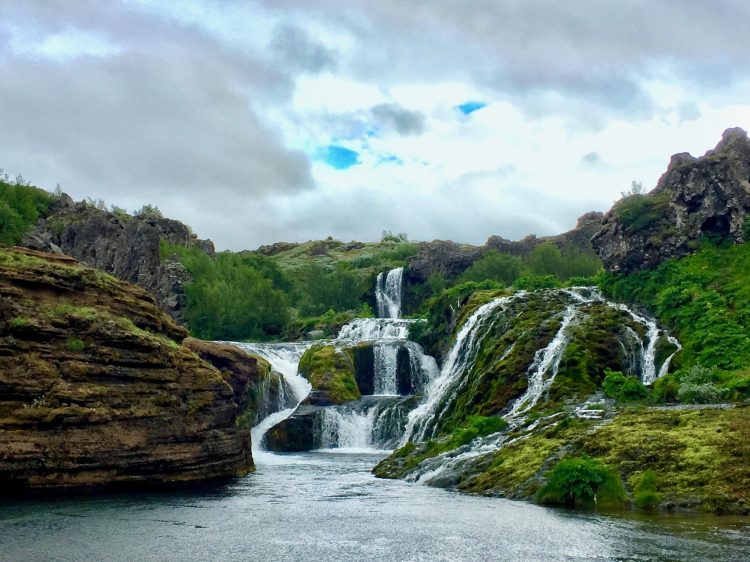 Are Iceland’s Thermal Rivers Replacing Blue Lagoon in 2025 Itineraries?