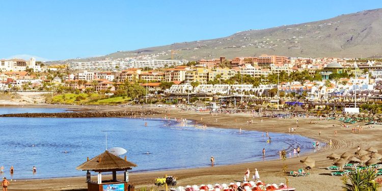 Tenerife on the Rise: Could This Volcanic Island Become Europe’s Next “Summer Spotlight”?