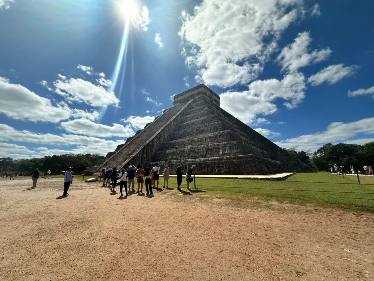 Is Eco-Tourism the Future of Travel in 2024? Exploring How to Explore the World’s Most Pristine Natural Wonders Responsibly