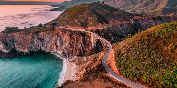 What Are the Best Road Trips for Nature Lovers in the U.S. in 2024?