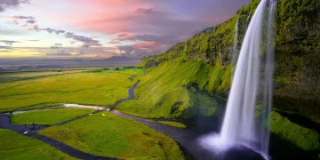 Uncovering Iceland’s Hidden Natural Wonders: What Lies Beyond the Golden Circle?