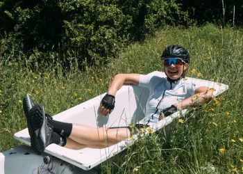 How Can You Navigate Post-Pandemic Travel: Essential Tips for 2024 and Beyond?