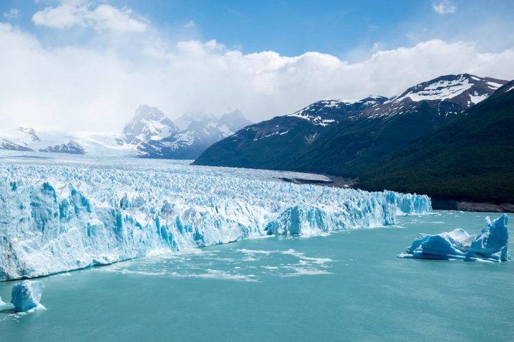 How Can You Make the Most of Your Glacier Adventure in Alaska in 2024?