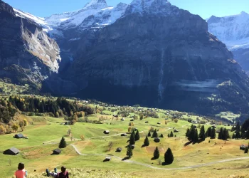 Exploring the Majestic Swiss Alps: What Are the Best Views and Activities for 2024?